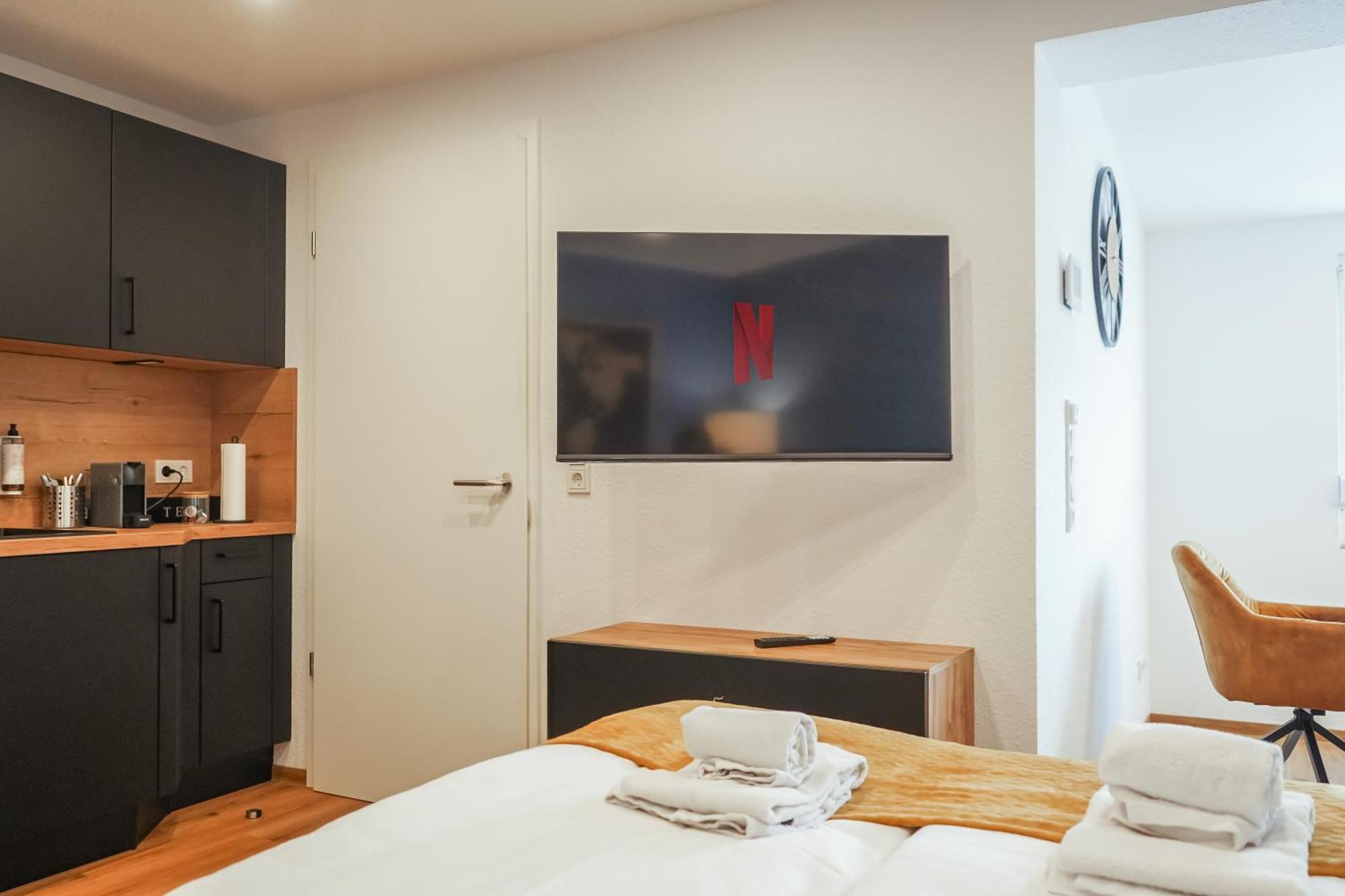 7Seas Boutique Aparthotel Homburg - Stilvoll, Digital & Ideal Fuer Familie & Business Esterno foto