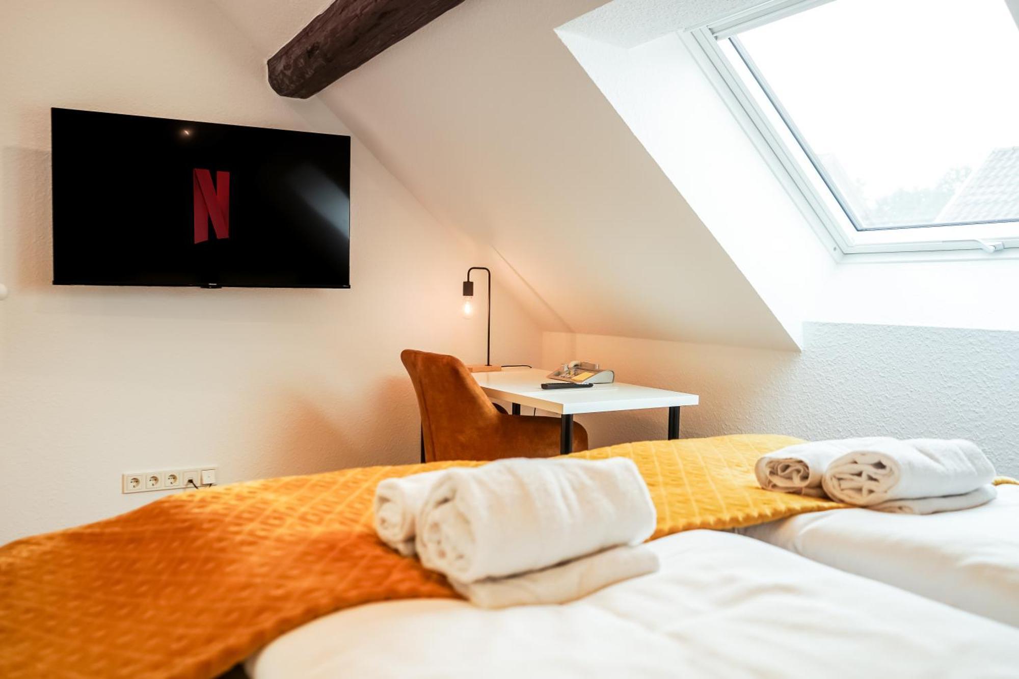 7Seas Boutique Aparthotel Homburg - Stilvoll, Digital & Ideal Fuer Familie & Business Esterno foto