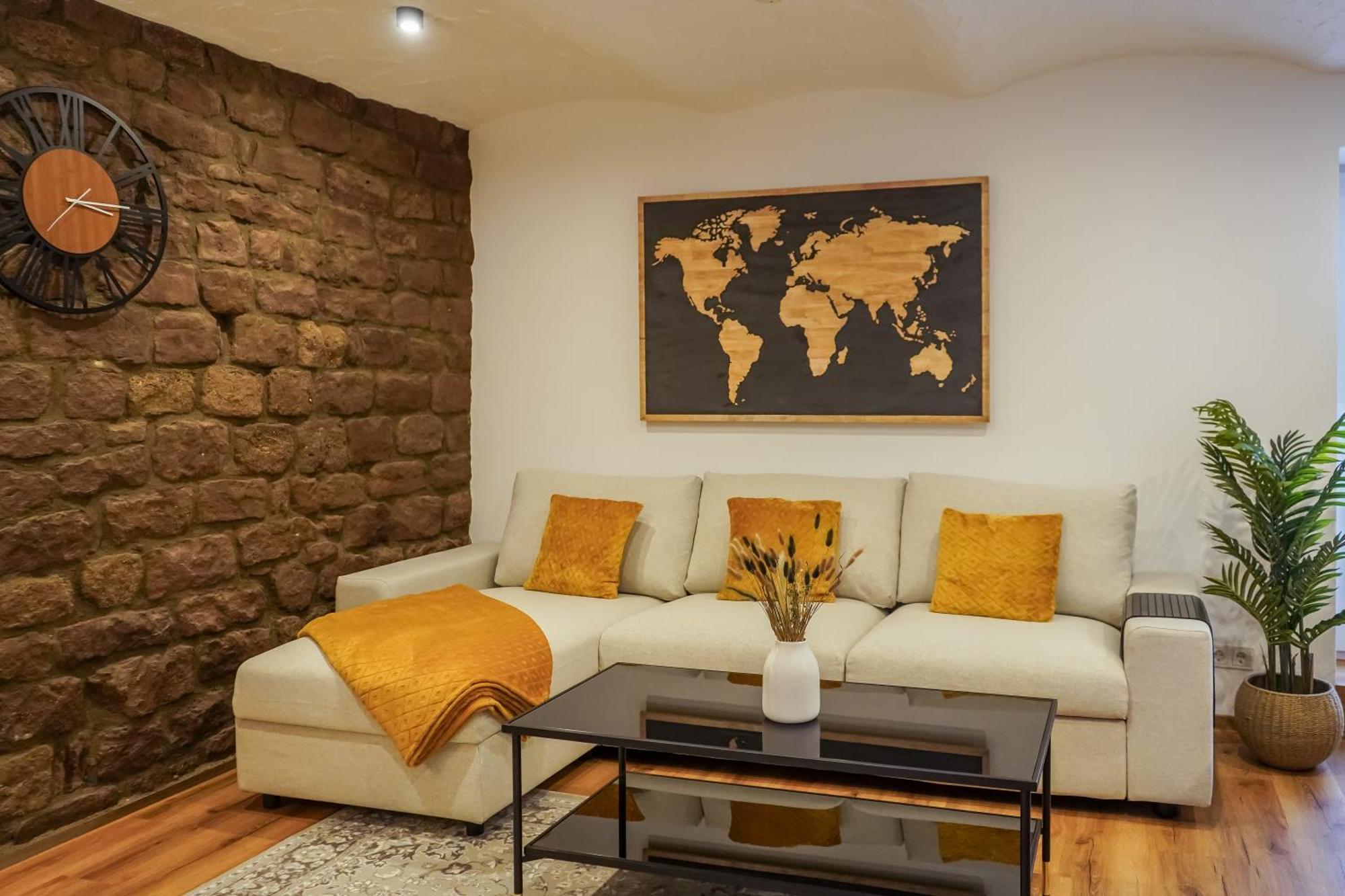 7Seas Boutique Aparthotel Homburg - Stilvoll, Digital & Ideal Fuer Familie & Business Esterno foto