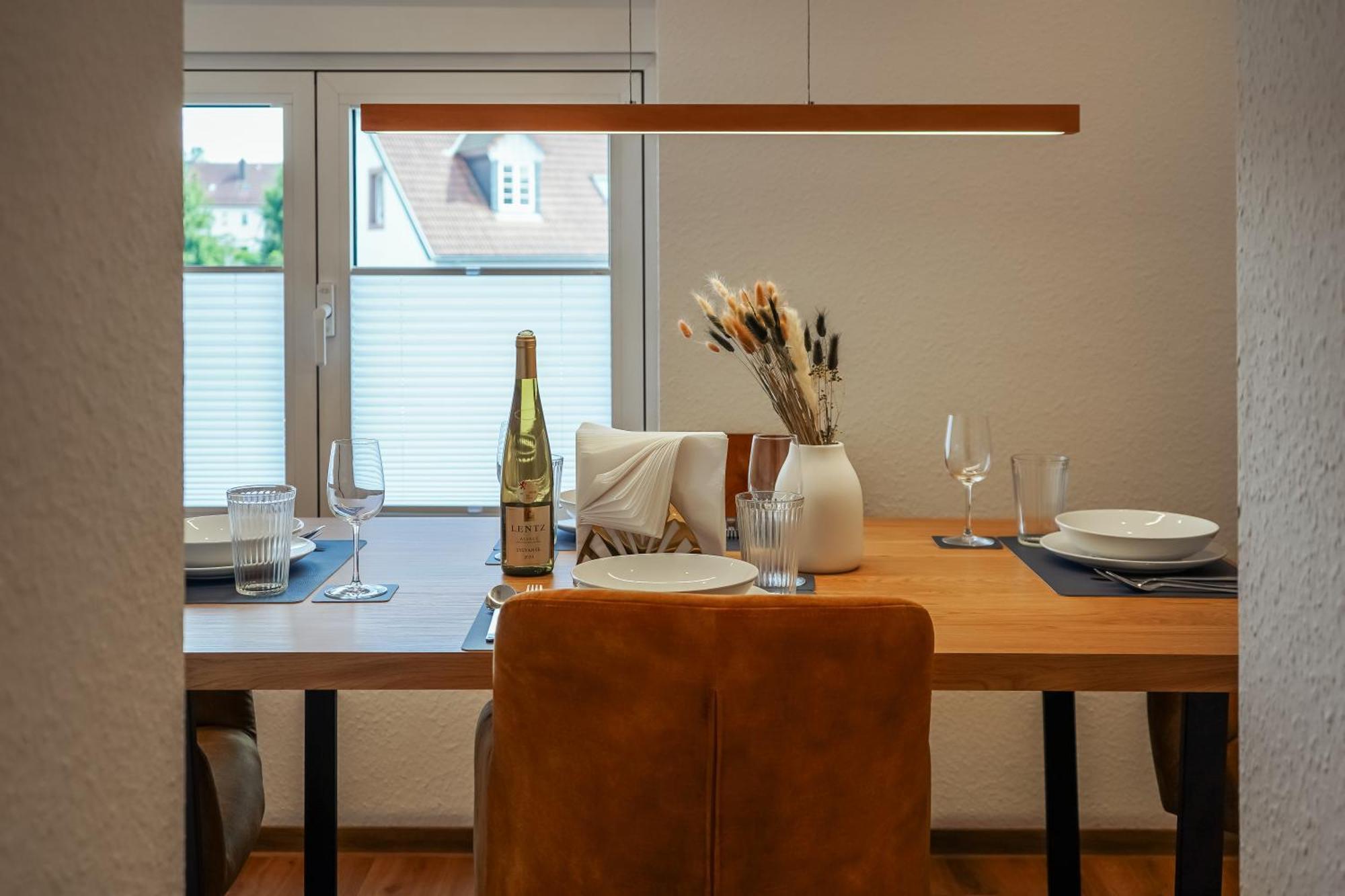7Seas Boutique Aparthotel Homburg - Stilvoll, Digital & Ideal Fuer Familie & Business Esterno foto