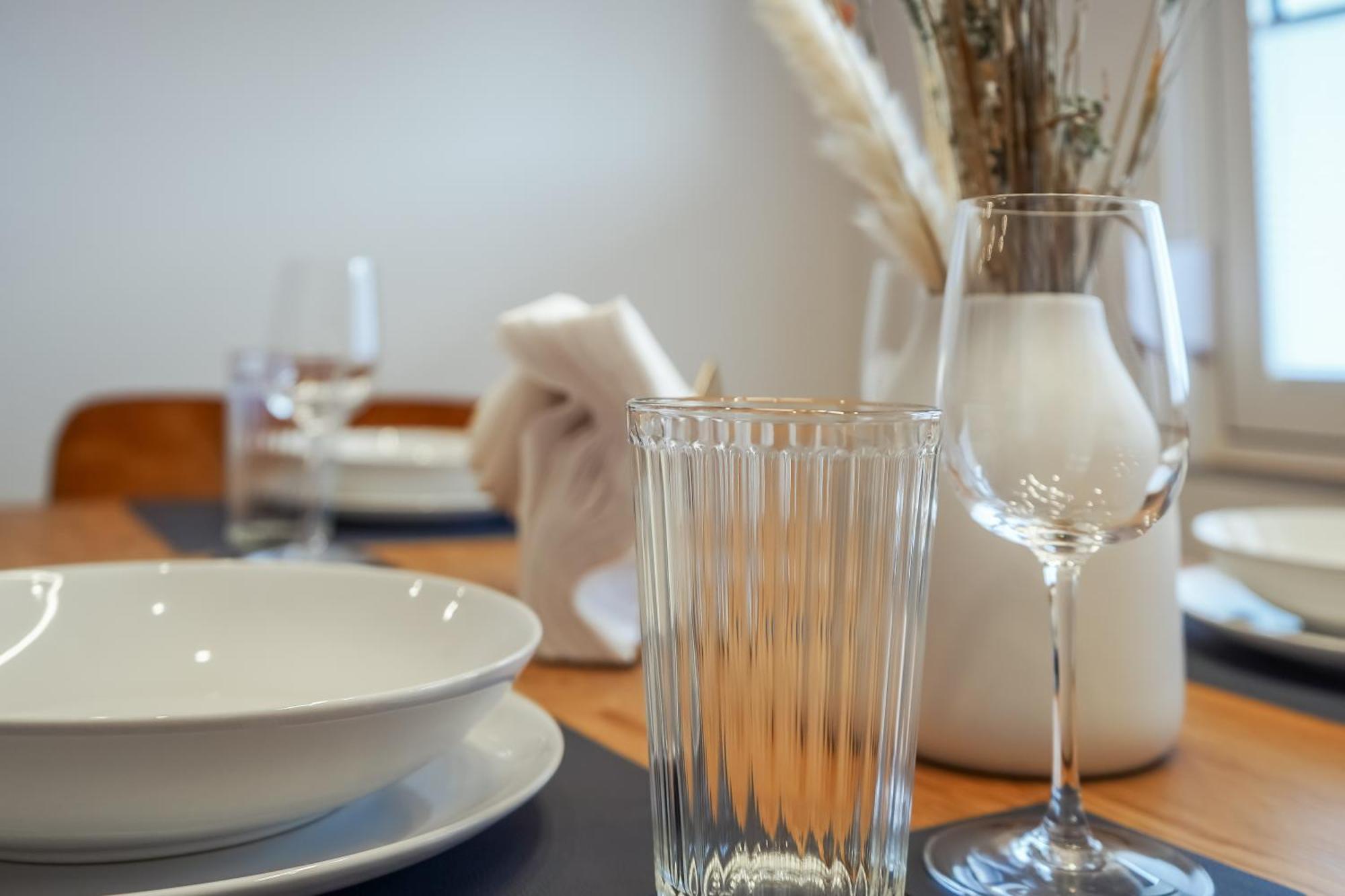 7Seas Boutique Aparthotel Homburg - Stilvoll, Digital & Ideal Fuer Familie & Business Esterno foto